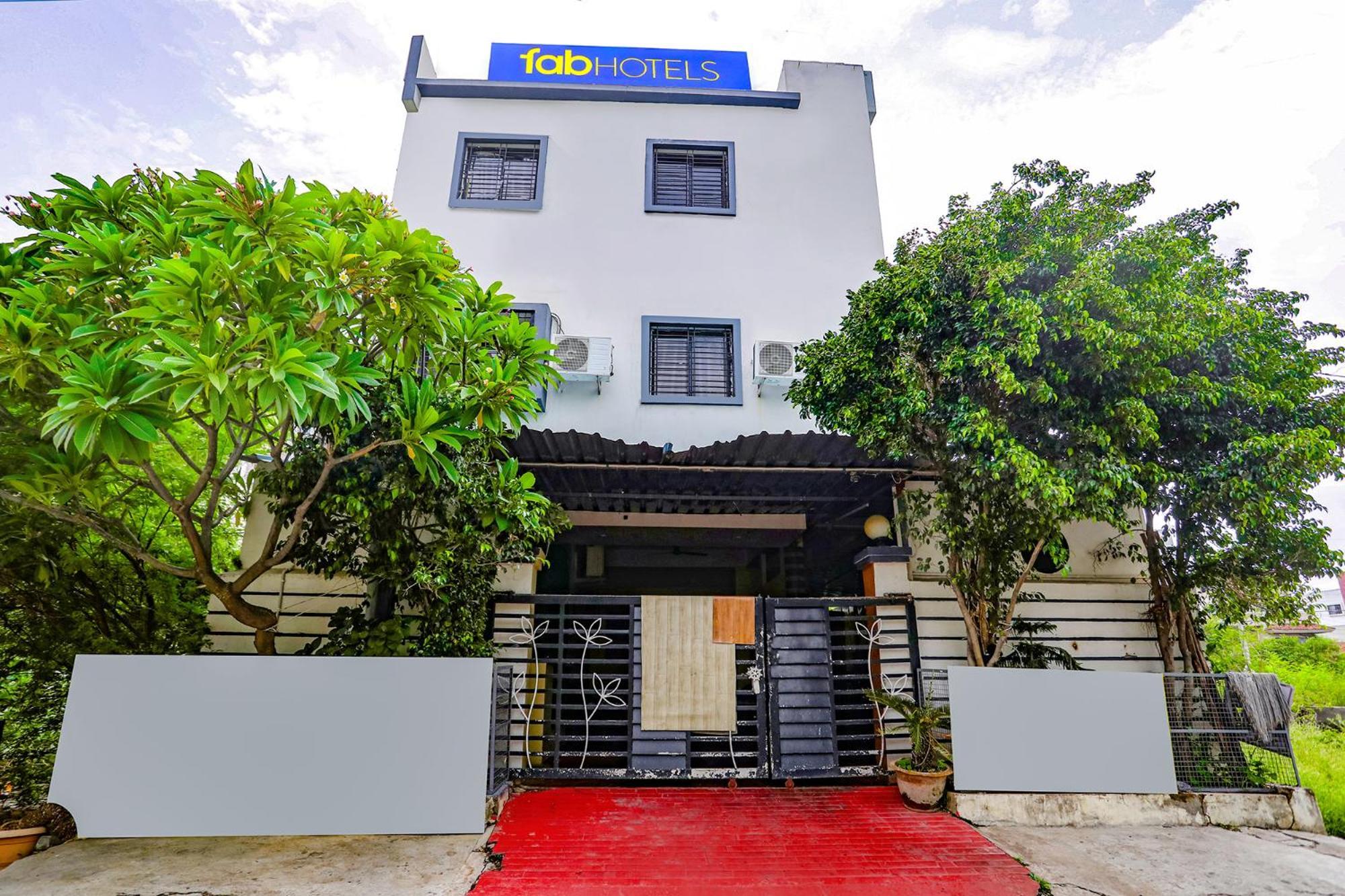 Fabhotel New Shraddha Inn - Nr Airport Colony 나그푸르 외부 사진
